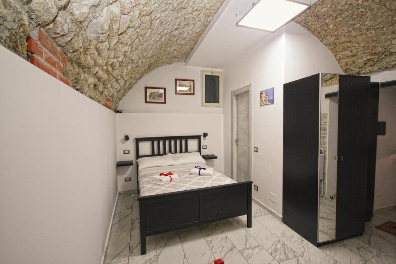 Hotel Il Rifugio 21 Pozzuoli Exterior foto